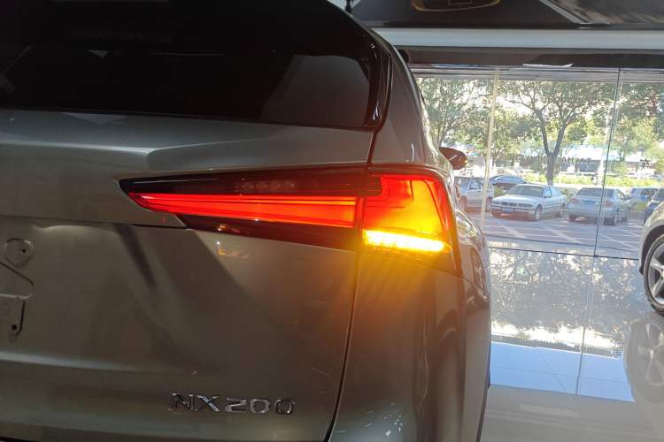 Used Lexus NX 2020 200 Front-Wheel Drive Freeline Edition China VI Standard