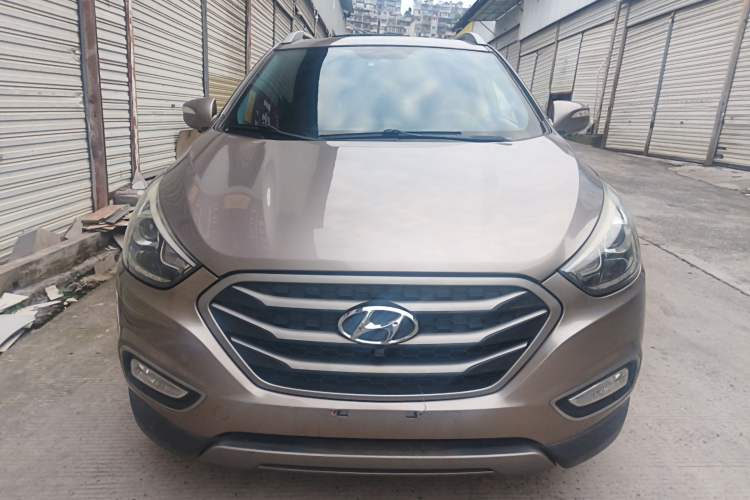 Used Hyundai ix35 2013 2.0L Automatic Two-Wheel Drive Smart GLS China IV Standard
