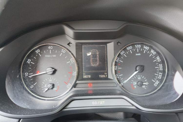 Used Skoda Octavia 2017 1.6L Automatic Smart Drive Edition