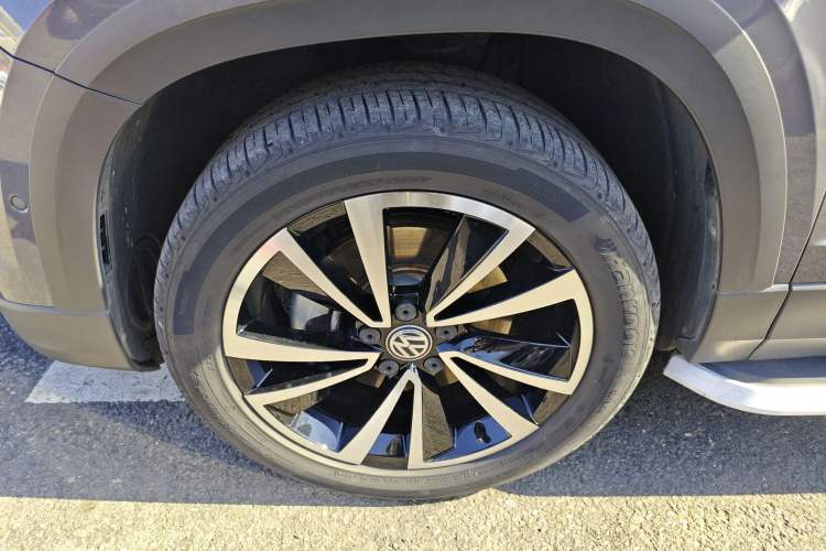 Used Volkswagen Tharu 2020 330TSI Four-Wheel Drive Flagship Version China VI Standard
