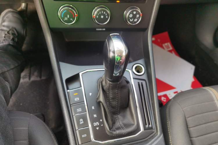 Used Volkswagen Lavida 2019 280TSI DSG Comfort Edition China VI standard
