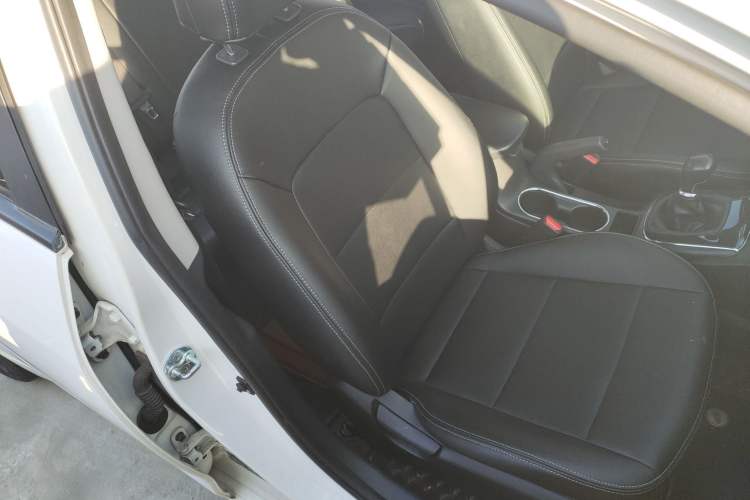 Used Kia K3 2016 1.6L Manual GL
