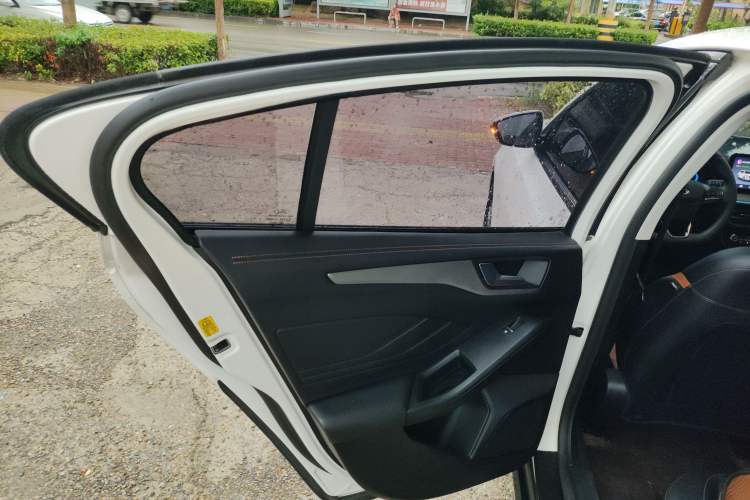 Used Ford Focus 2022 Hatchback EcoBoost 180 Automatic Performance Edition
