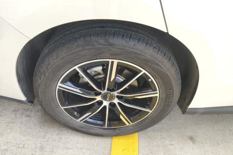 Used BYD Seal 06 New Energy 2024 DM-i 120KM Prestige Model
