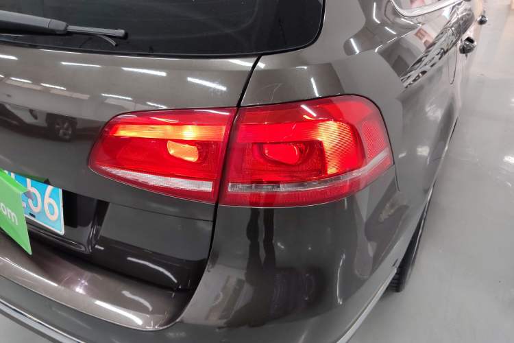 Used Volkswagen Magotan 2012 Travel Edition 2.0 TSI Comfort Version
