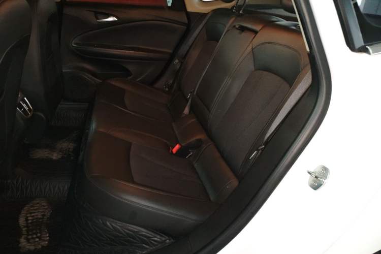 Used Buick Verano 2015 Sedan 20T Dual-Clutch Leading Model
