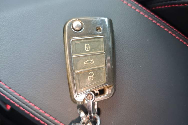 Used Volkswagen Lavida 2023 300TSI DSG Starry Full-Comfort Edition
