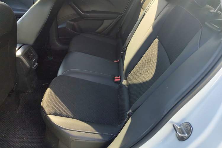 Used Volkswagen Tacqua 2021 200TSI DSG JoyConnect Edition
