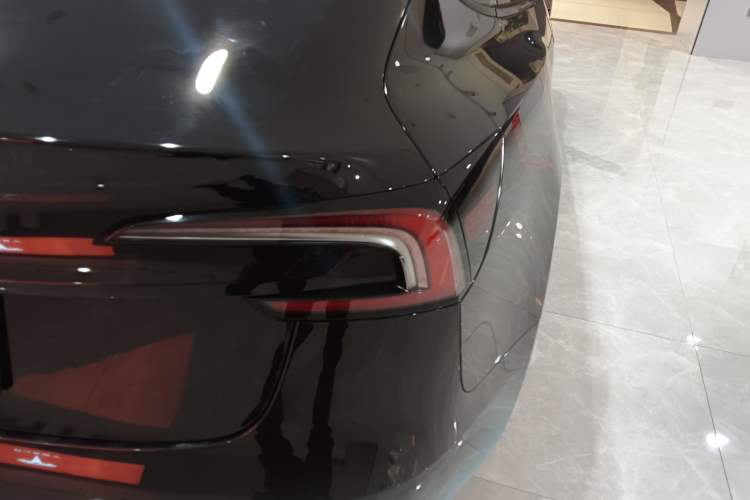 Used Tesla Model 3 2023 Rear-Wheel-Drive Version
