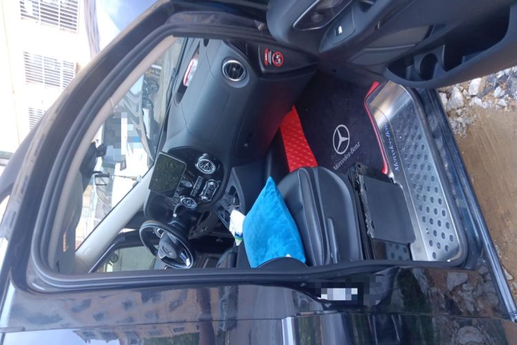 Used Mercedes-Benz Vito 2020 2.0T Business Version 7 Seats