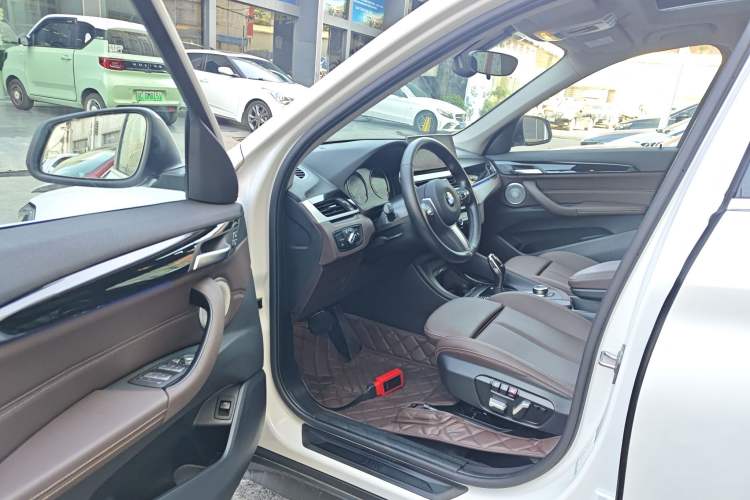 Used BMW X1 2022 sDrive25Li Leading Model
