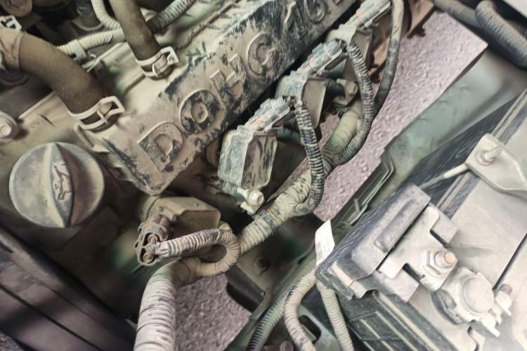 Used Jinbei New Hiace X30L 2021 1.5L Business Central Air-Conditioned Coach China VI Standard SWC15M
