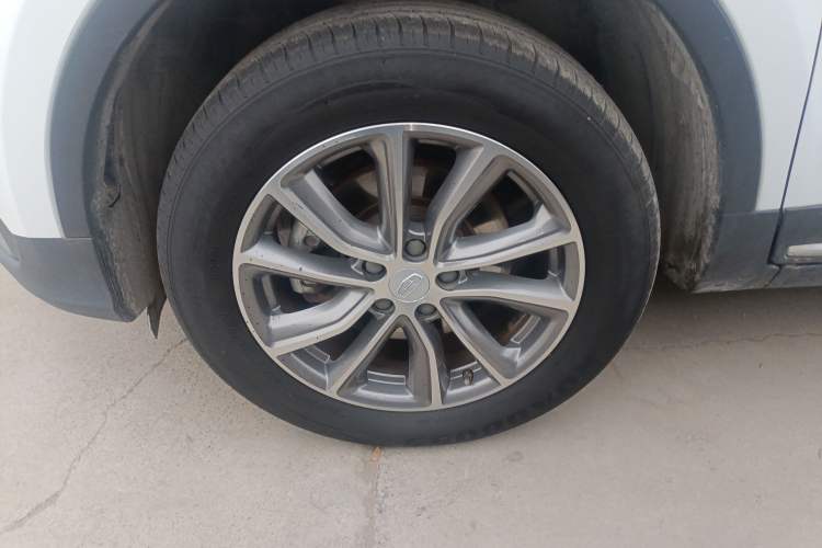 Used Geely Auto Emgrand X7 Sport 2020 1.8TD DCT Two-Wheel Drive Smart Connect 4G-Enabled Version
