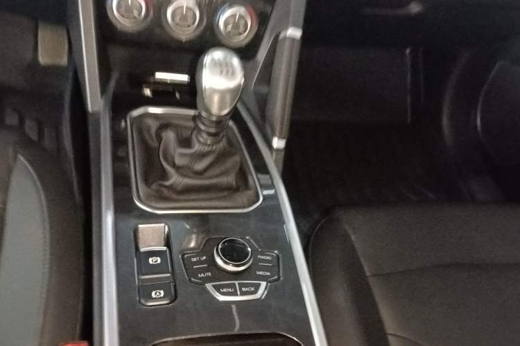 Used Haval H6 2018 Sport Edition 1.5T Manual Two-Wheel Drive Elite Model China V Standard