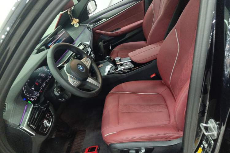 Used BMW 5 Series New Energy 2022 Second Facelift 535Le M Sport Package
