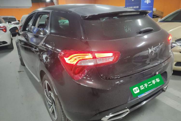 Used  5 2014 1.6T Luxury Edition THP200
