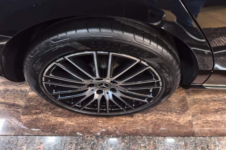 Used Mercedes-Benz C-Class 2024 Facelift C 260 L
