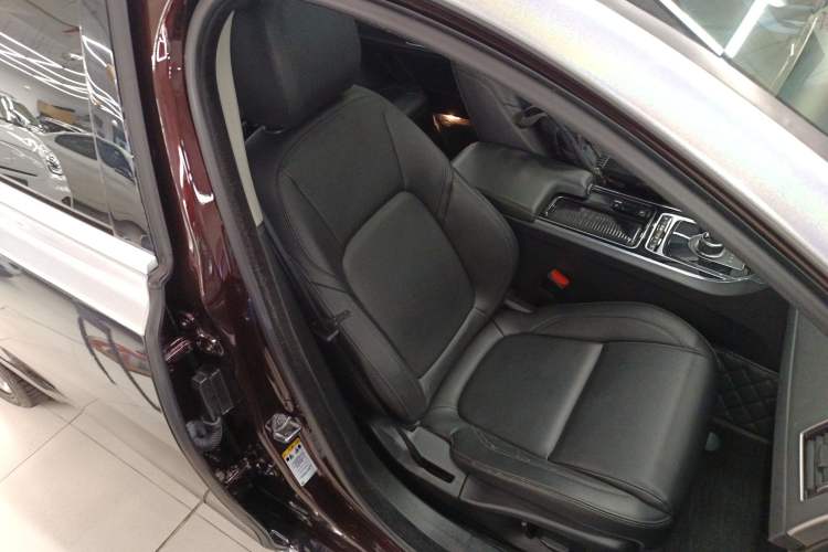 Used Jaguar XFL 2020 XFL 2.0T P200 Two-Wheel-Drive Elite Edition