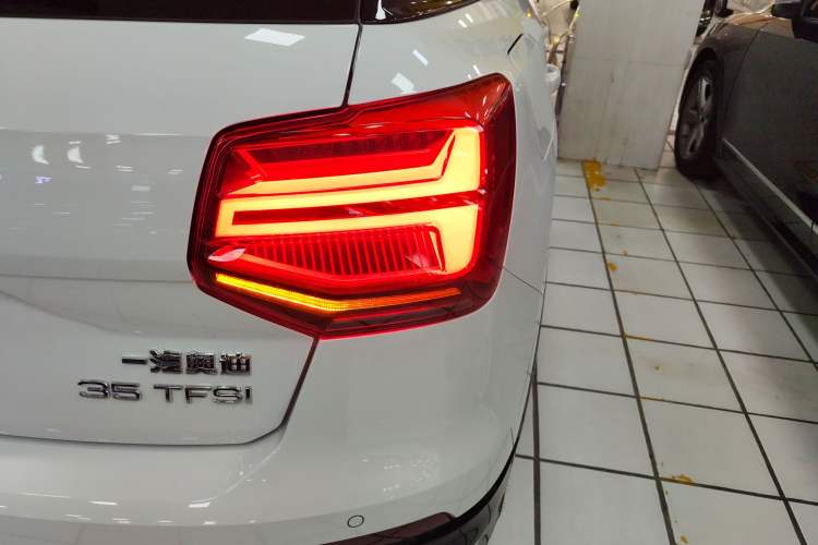 Used Audi Q2L 2020 35 TFSI Fashion Dynamic Model
