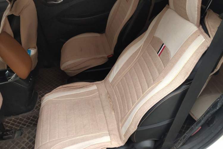 Used Wuling Hongguang S3 2018 1.5L Manual Comfort Model China V Standard
