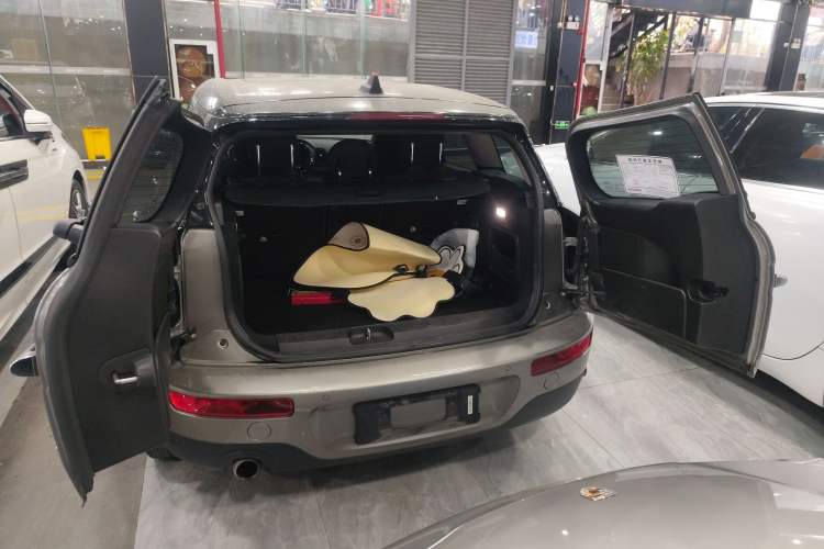 Used  Clubman 2016 Revised 1.5T COOPER
