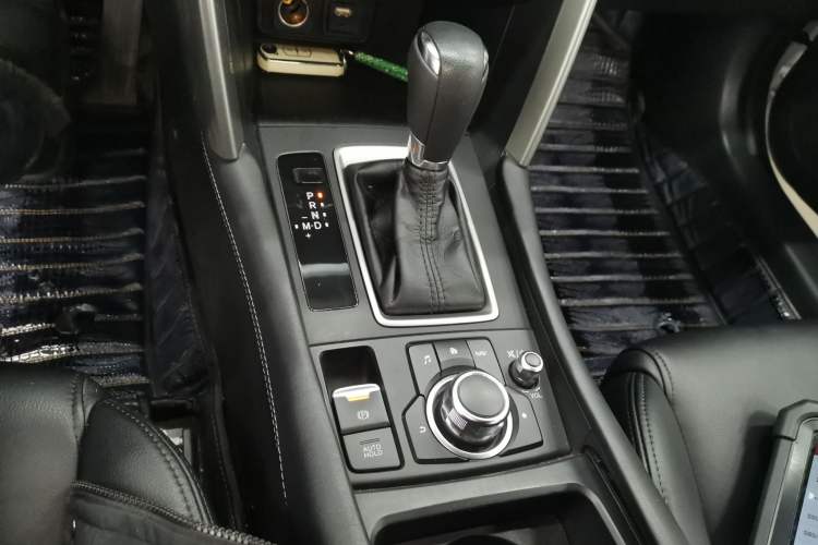 Used Mazda CX-4 2018 2.0L Automatic Two-Wheel Drive Blue Sky Dynamic Version China VI Standard