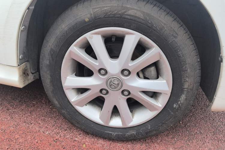 Used BAIC E Series 2013 Sedan 1.5L Automatic Leshang Edition
