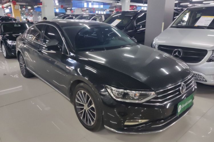 Used Volkswagen Magotan 2020 330TSI DSG Luxury Edition