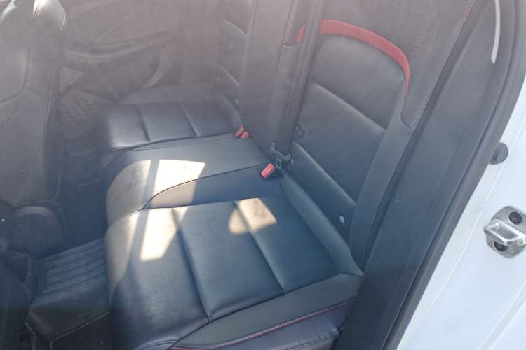 Used MG 5 2021 Revised Version 180 DVVT CVT Youth Luxury Edition
