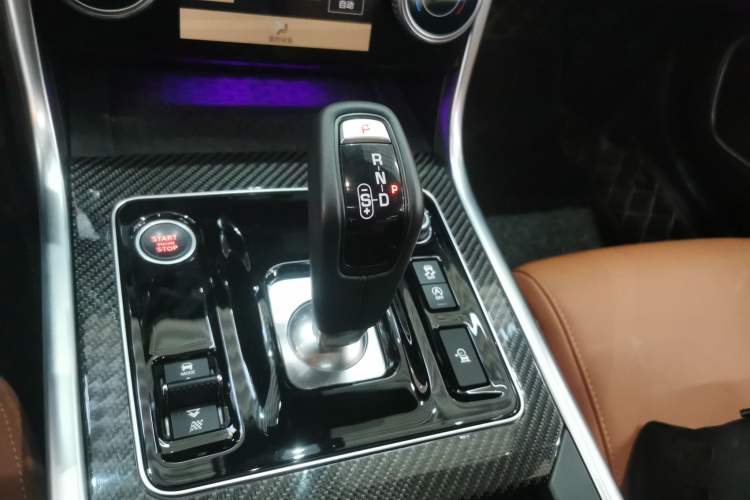 Used Jaguar XEL 2024 2.0T 250 PS R-DYNAMIC S Ebony Black Sport Edition
