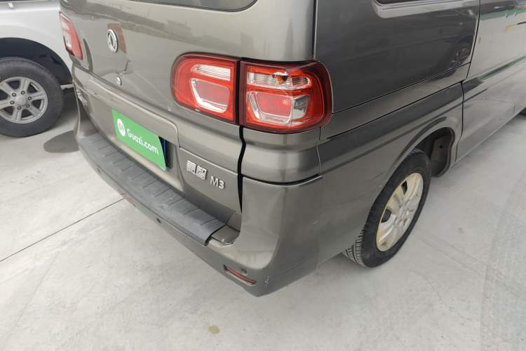 Used FORTHING Lingzhi 2018 M3 1.5L 5-Seat Base Model
