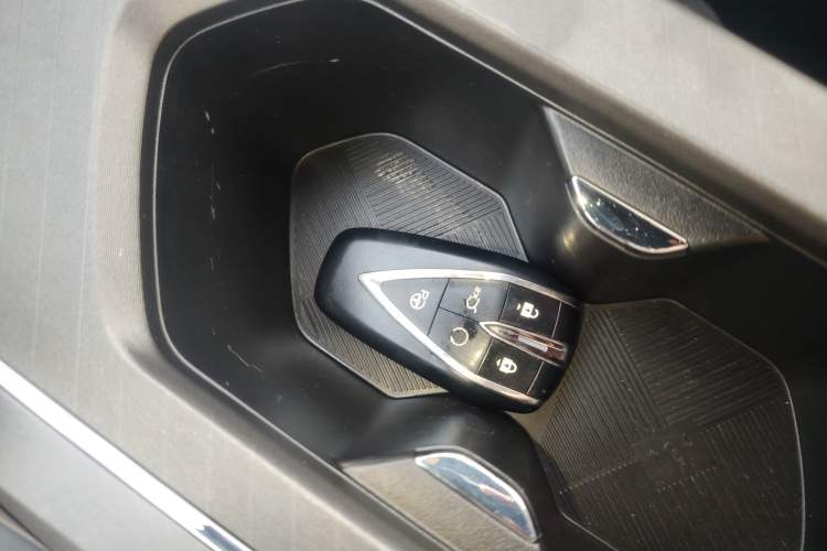 Used Changan X5 PLUS 2024 1.5T DCT ZhiZun Version