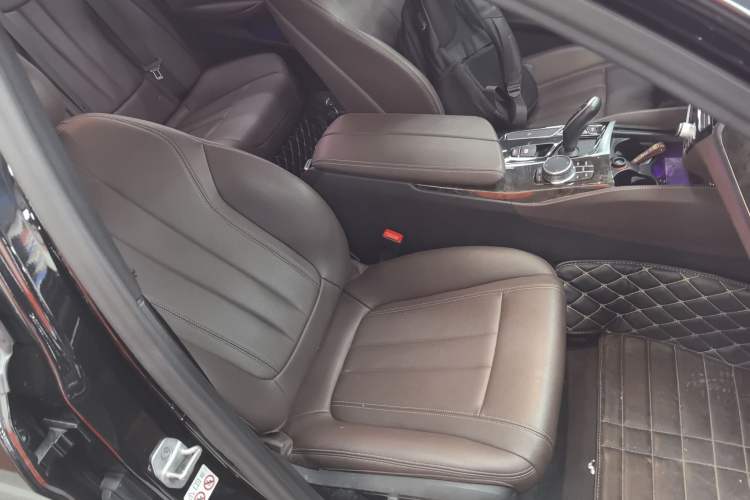 Used BMW 5 Series 2020 525Li M Sport Package
