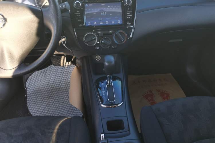 Used Nissan Tiida 2014 1.6L CVT Comfort Model