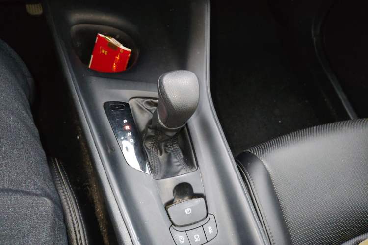 Used Toyota IZOA 2021 2.0L Enjoy Edition
