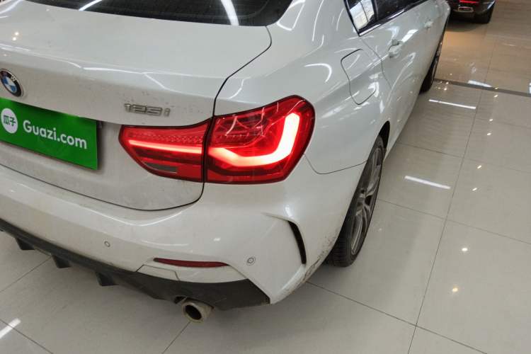 Used BMW 1 Series 2020 125i Leading Model M Sport Package