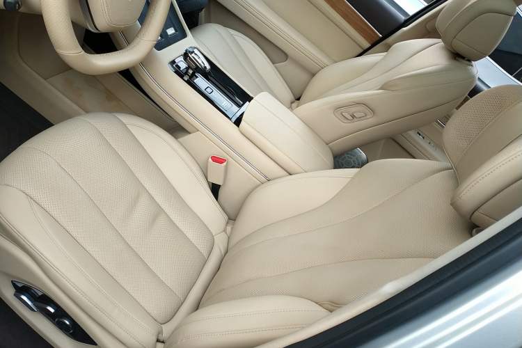 Used Hima AITO M7 2024 1.5T Intelligent Driving Rear-Drive Max Edition 5 Seats
