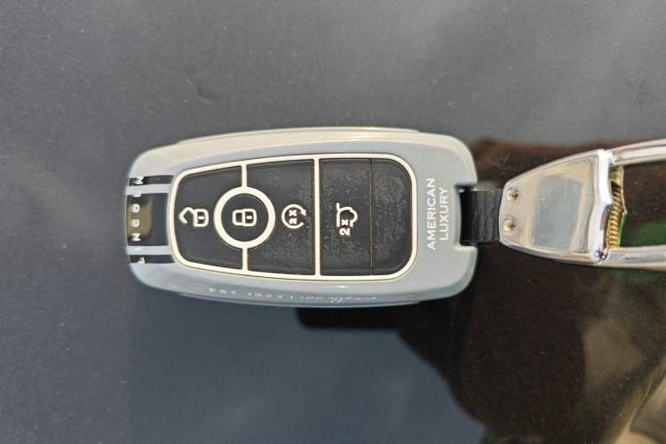 Used Lincoln Nautilus 2023 2.0T Four-Wheel Drive Luxury Edition
