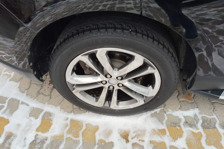 Used Ford Edge 2018 EcoBoost 245 Two-Wheel-Drive Titanium 5-Seater China V Standard