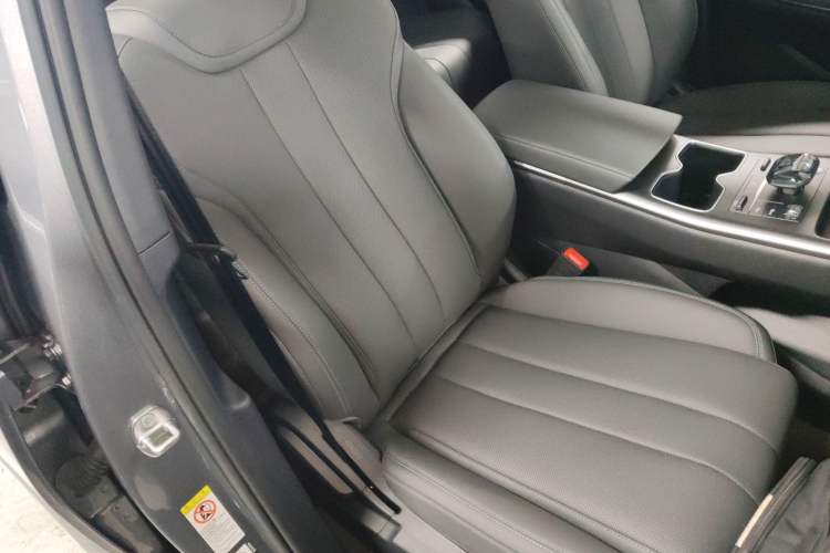 Used BYD Song Pro New Energy 2025 2nd Generation Intelligent Driving Version DM-i 75KM Overachiever Trim
