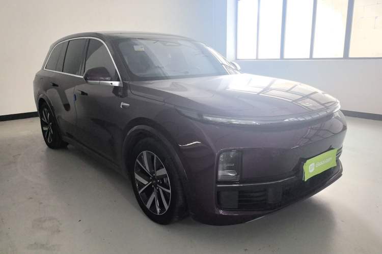 Used Li Auto L8 2023 Pro Model
