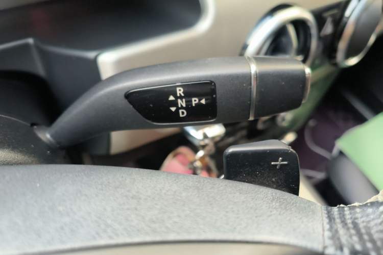 Used Mercedes-Benz GLK-Class 2014 GLK 260 4MATIC Dynamic Model