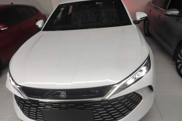 Used BYD Qin L 2025 DM-i Smart Drive 80KM Leading Model