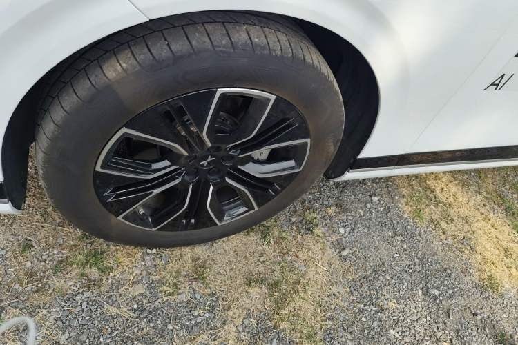 Used XPeng G9 2025 625 Long-Range Max
