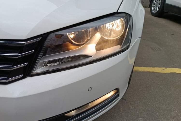 Used Volkswagen Magotan 2012 Travel Edition 2.0 TSI Comfort Version
