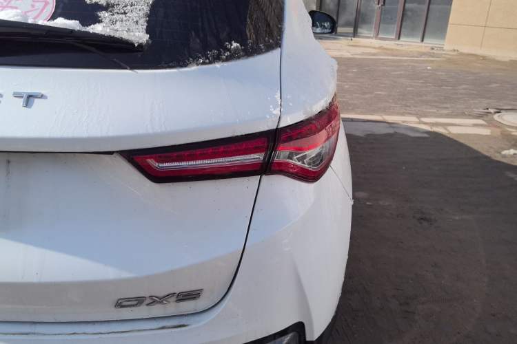 Used Soueast DX5 2021 1.5L Manual Deluxe Upgrade Version