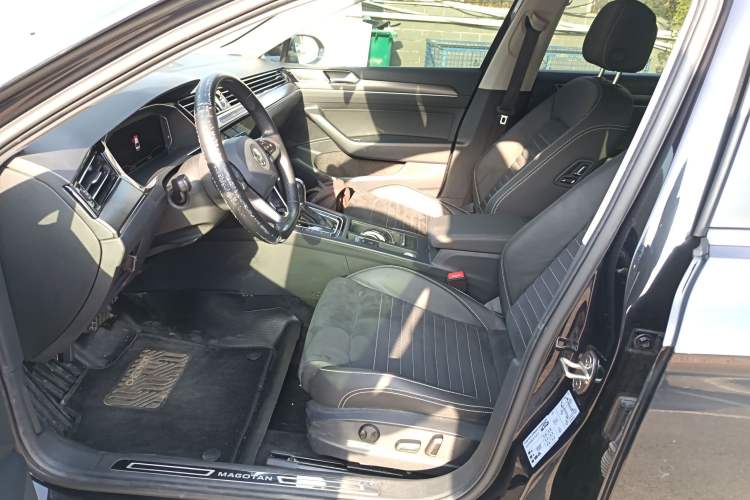 Used Volkswagen Magotan 2020 330TSI DSG Luxury Edition
