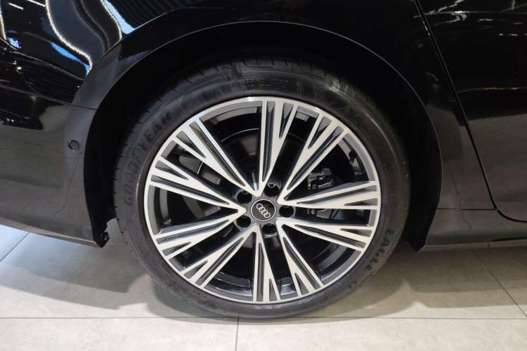 Used Audi A6L 2025 45 TFSI Prestige Dynamic Edition
