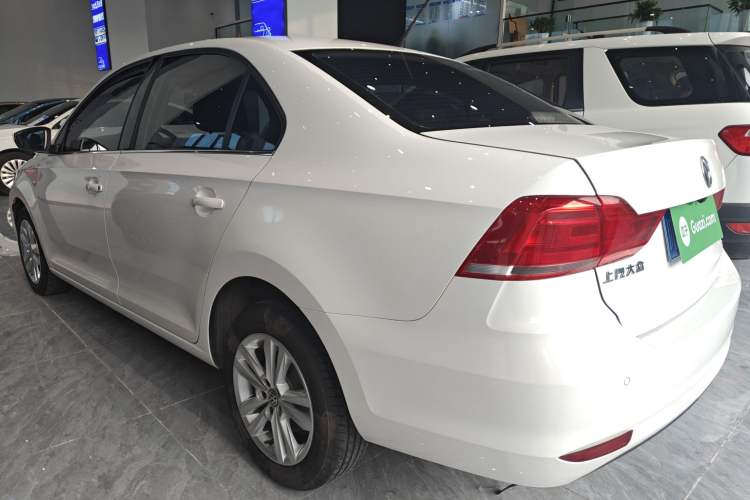 Used Volkswagen Santana 2018 1.5L Automatic Comfort Edition
