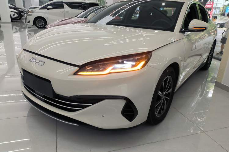 Used BYD Seal 06 New Energy 2024 DM-i 120KM Prestige Model
